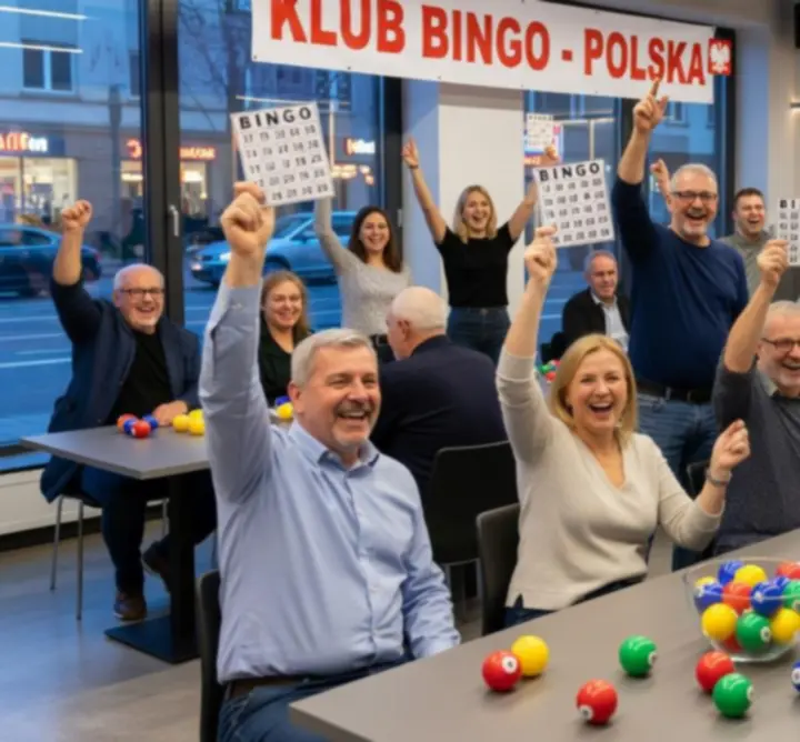 Uczestnicy poprzednich wydarzeń bingo świętują wygraną w klubie.
